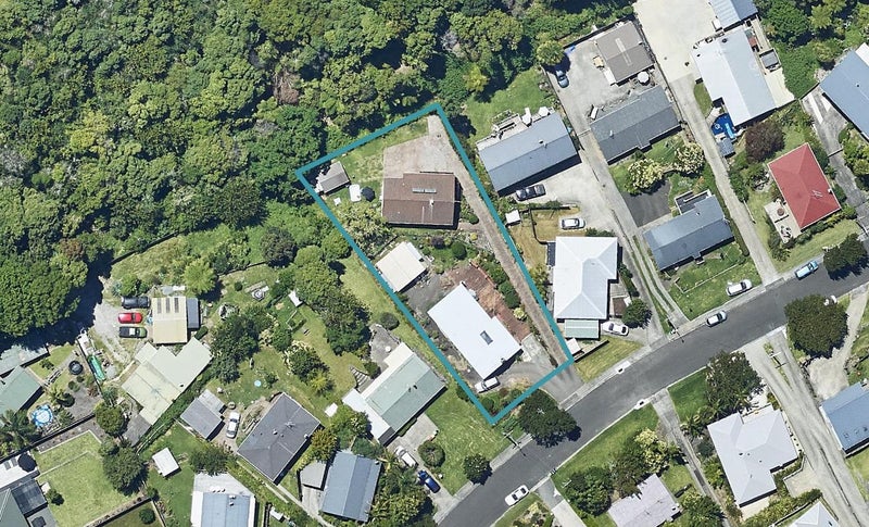 15A Wellesley Grove, Gate Pa, Tauranga - Carousel 1
