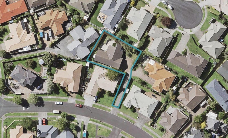 55 Matterhorn Crescent, Northpark, Auckland - Carousel 1