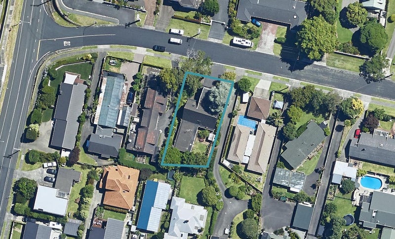 7 Hinewa Road, Otumoetai, Tauranga - Carousel 1