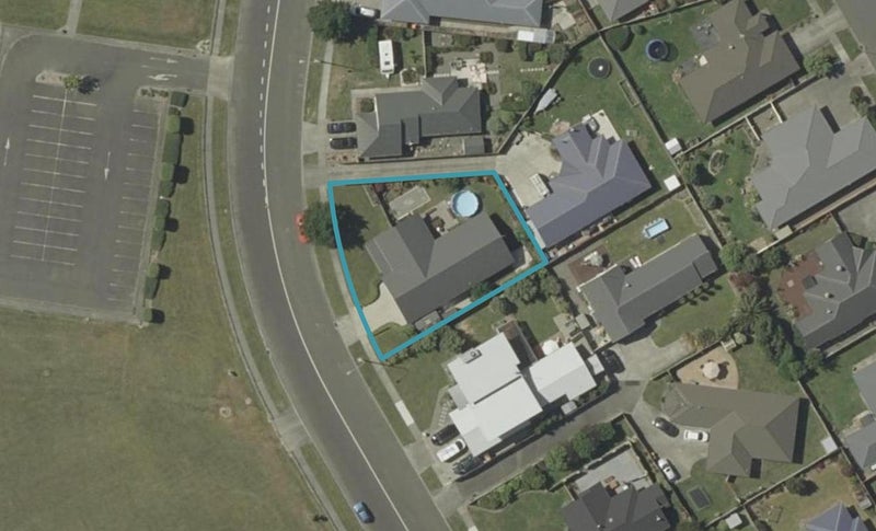 119 Schnell Drive, Kelvin Grove, Palmerston North - Carousel 1