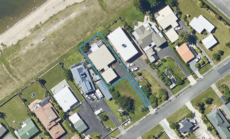 29B Willow Avenue, Hannahs Bay, Rotorua - Carousel 1