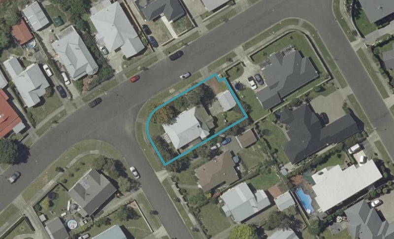 12 Rosalie Terrace, Kelvin Grove, Palmerston North - Carousel 1