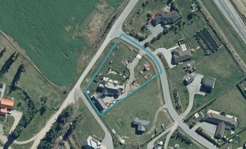 11H Atkins Road, Wanaka - Carousel 1