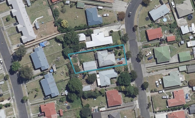 9 Masefield Drive, Enderley, Hamilton - Carousel 1