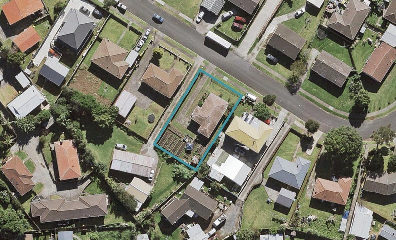 86 Windrush Close, Mangere, Auckland - Carousel 1
