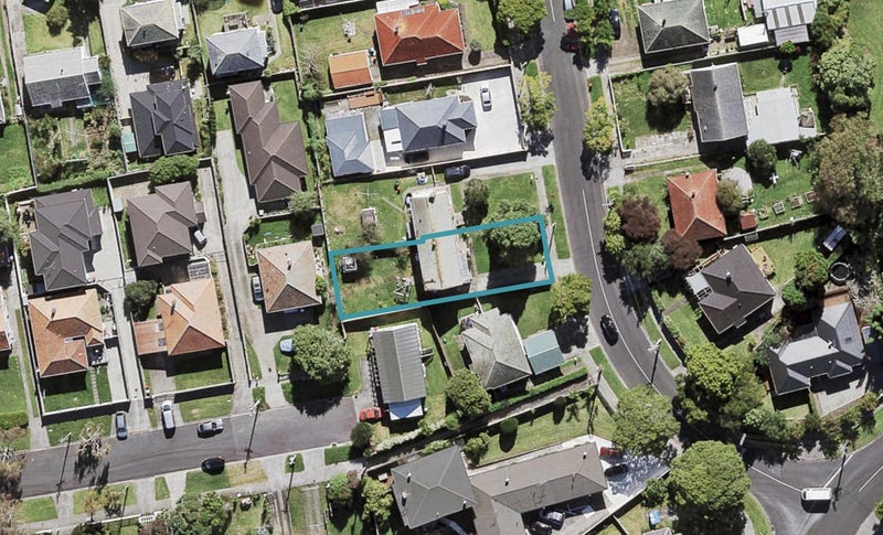 8 Rawalpindi Street, Mount Albert, Auckland - Carousel 1
