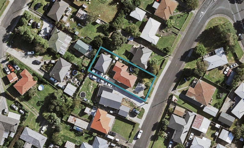 7 Kerrydale Road, Manurewa, Auckland - Carousel 1