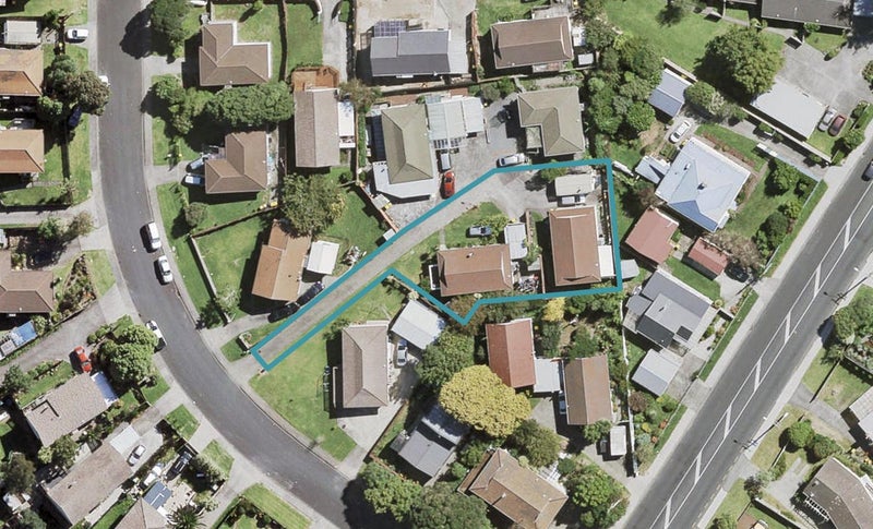 2/5 Borich Road, Sunnyvale, Auckland - Carousel 1