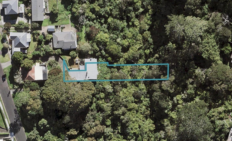 22B Huka Road, Birkenhead, Auckland - Carousel 1