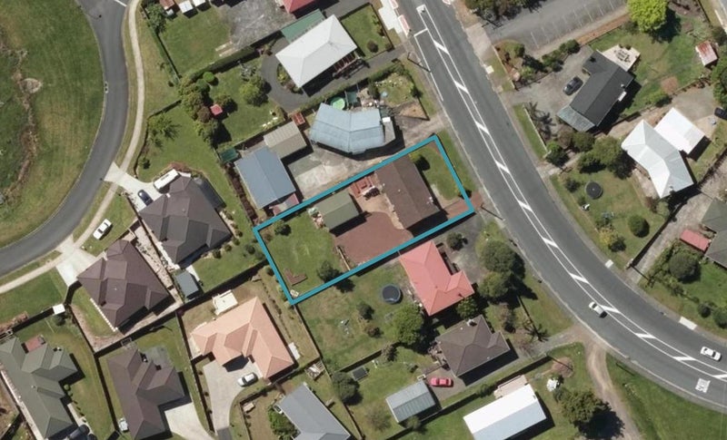 35 Corks Road, Kamo, Whangarei - Carousel 1