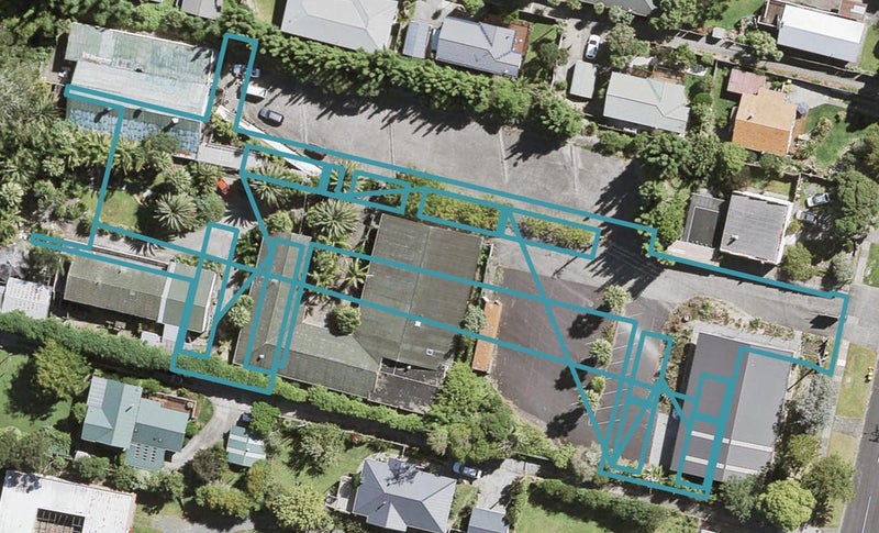35 Don Oliver Lane, Glen Eden, Auckland - Carousel 1