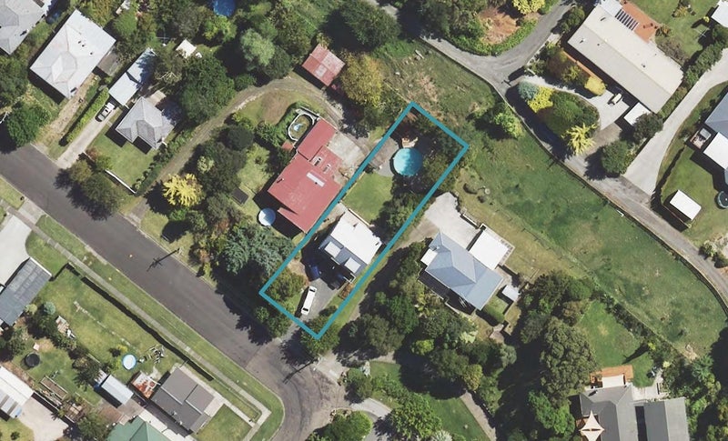 1A James Street, Mangapapa, Gisborne - Carousel 1