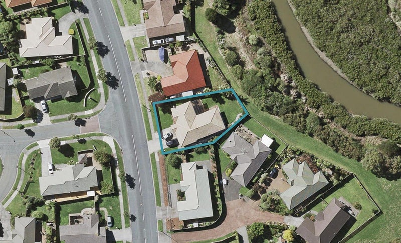 103 Burswood Drive, Burswood, Auckland - Carousel 1