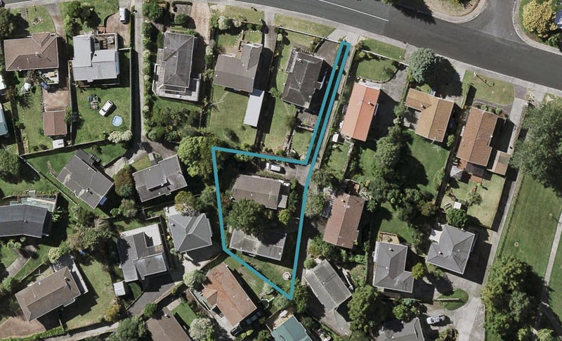 1/47 Athena Drive, Totara Vale, Auckland - Carousel 1