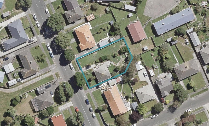 25 Mitchell Street, Epuni, Lower Hutt - Carousel 1