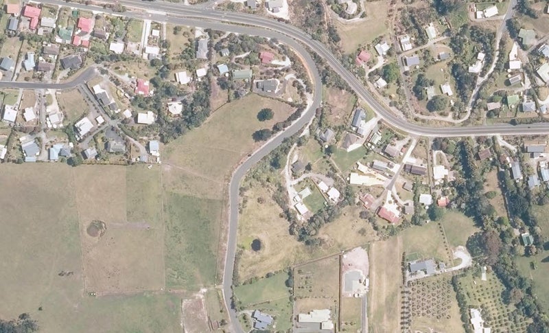 12 Morey Road, Cable Bay, Cable Bay - Carousel 1