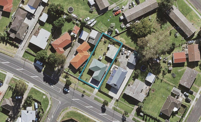 655 Massey Road, Mangere, Auckland - Carousel 1