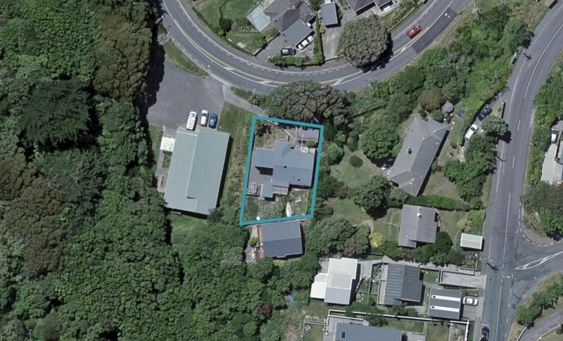 96 Monorgan Road, Strathmore Park, Wellington - Carousel 1