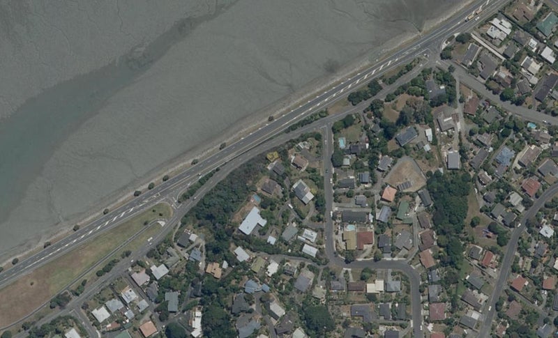 11 Paremata Street, Atawhai, Nelson - Carousel 1