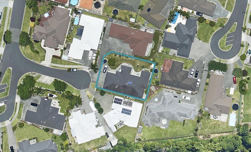 15 Waiora Place, Pyes Pa, Tauranga - Carousel 1