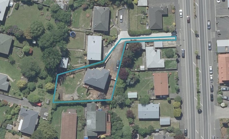 348 Kaikorai Valley Road, Bradford, Dunedin - Carousel 1