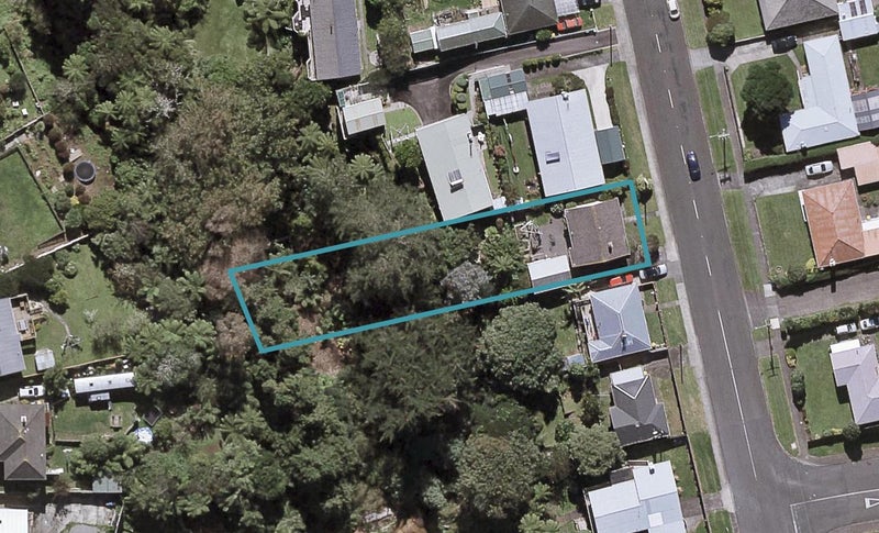 156 Seaview Road, Westown, New Plymouth - Carousel 1