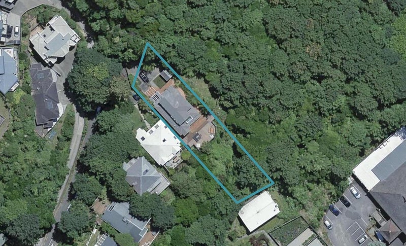 12 Bank Road, Northland, Wellington - Carousel 1