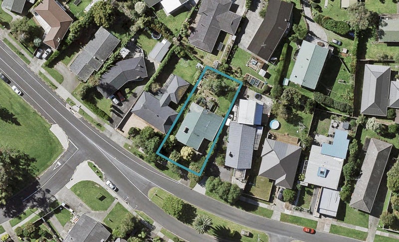 15 The Boulevard, Sunnyhills, Auckland - Carousel 1