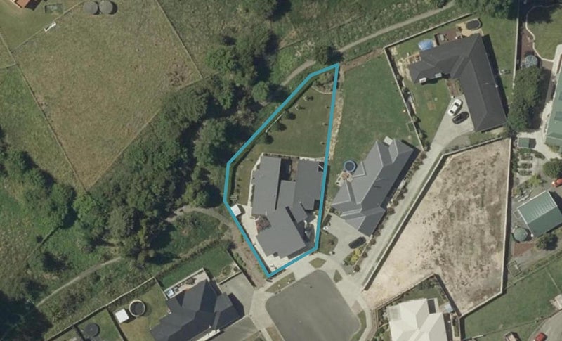 36 Galea Grove, Kelvin Grove, Palmerston North - Carousel 1
