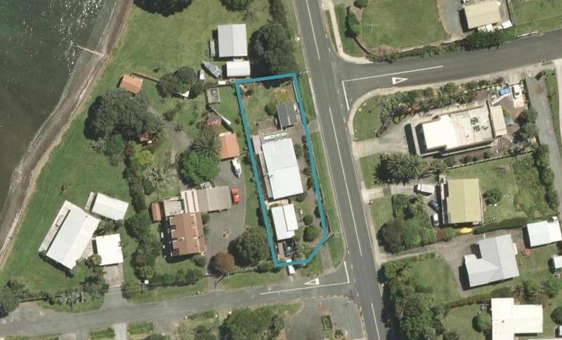 2 Cornfoot Avenue, Whangarei - Carousel 1