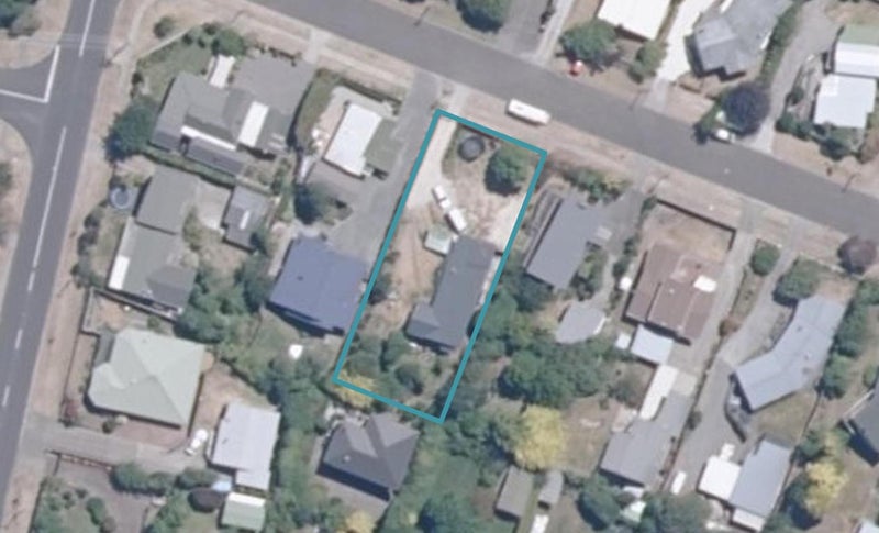 5 Weka Road, Waipahihi, Taupo - Carousel 1