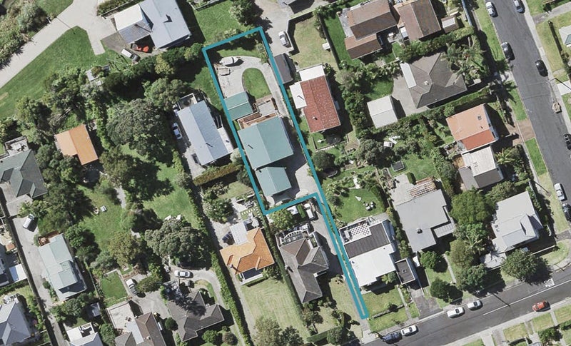 28A Kawerau Avenue, Devonport, Auckland - Carousel 1