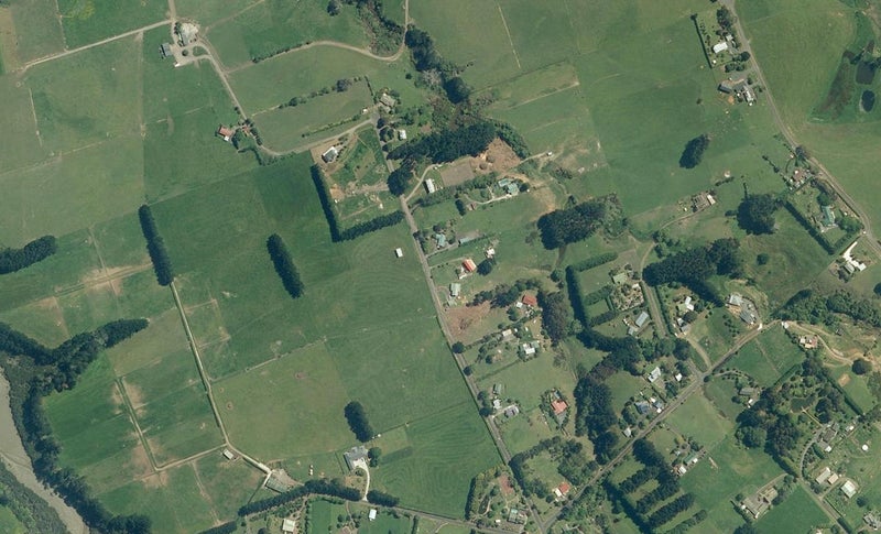 114 Reid Road, Waiuku - Carousel 1