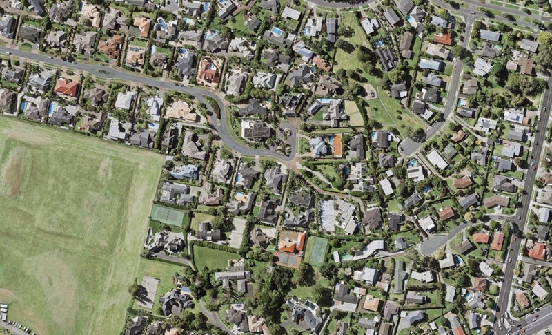 77 Manor Park, Sunnyhills, Auckland - Carousel 1