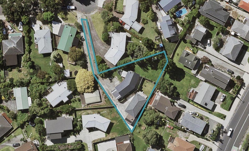 2/13 Bowman Road, Forrest Hill, Auckland - Carousel 1