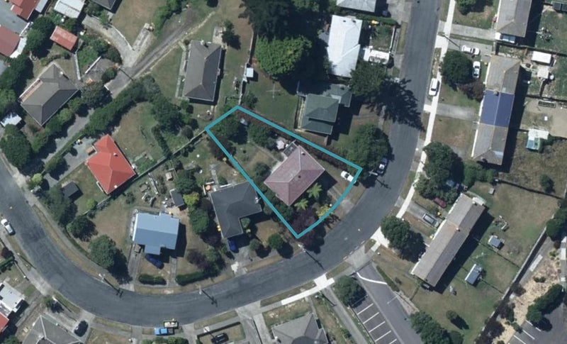 102 Gear Terrace, Ranui, Porirua - Carousel 1