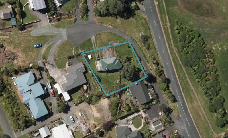 5 Kaiwaka Road, Onerahi, Whangarei - Carousel 1