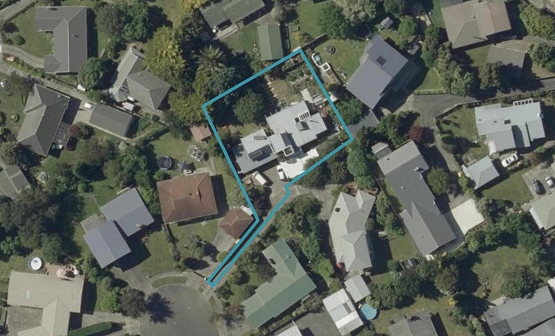 10 Belgrave Place, Awapuni, Palmerston North - Carousel 1