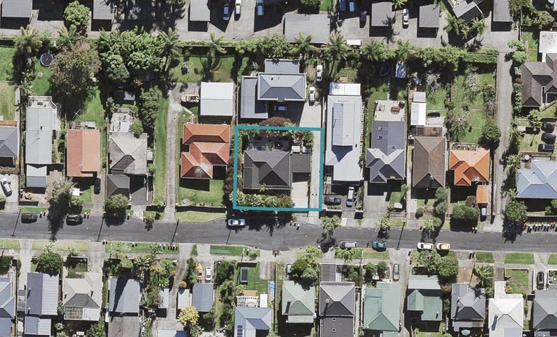 55 Fourth Avenue, Kingsland, Auckland - Carousel 1