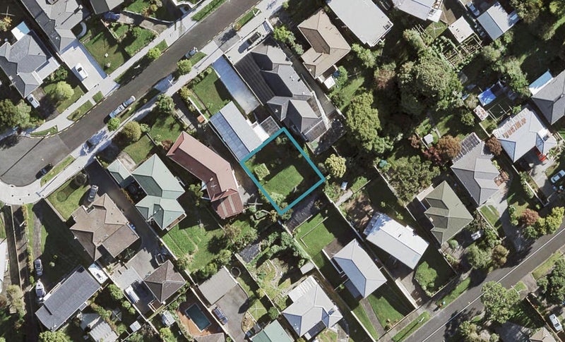 32A Ted William Street, New Windsor, Auckland - Carousel 1