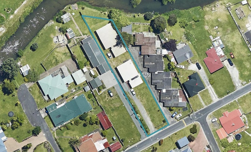 34 Ariariterangi Street, Ohinemutu, Rotorua - Carousel 1