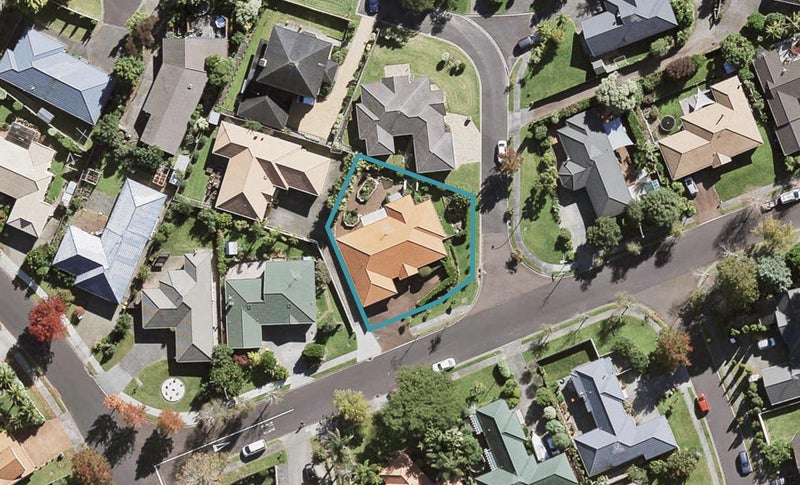 8 Pukatea Avenue, Albany, Auckland - Carousel 1
