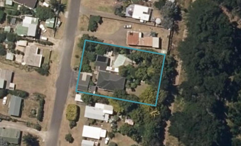 166 Kahukura Avenue, Waitarere Beach, Levin - Carousel 1