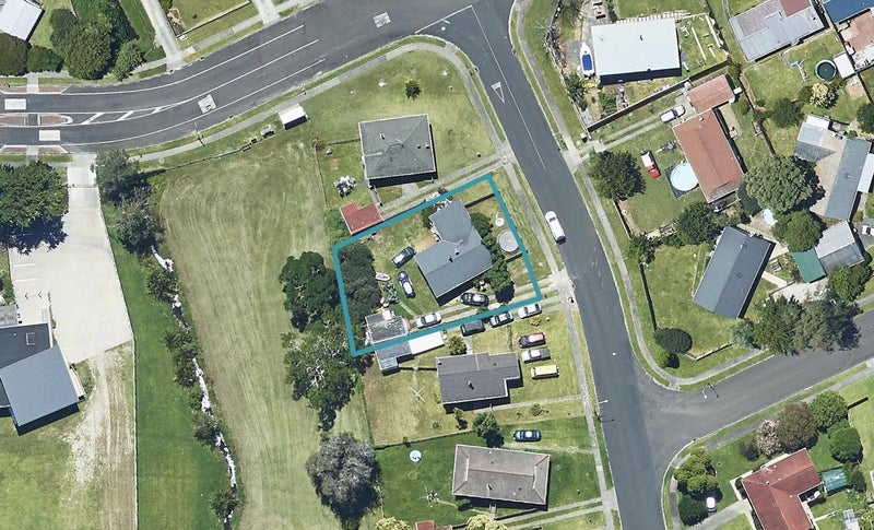 31 Arawata Avenue, Welcome Bay, Tauranga - Carousel 1