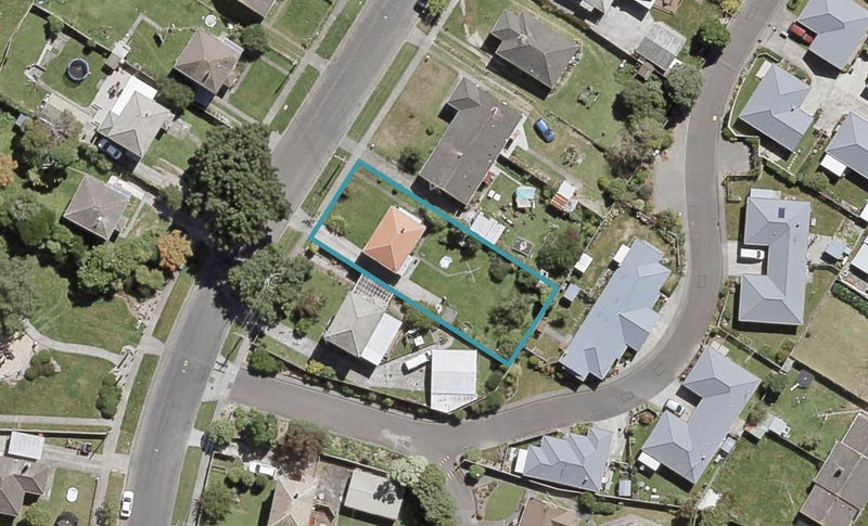 62 Molesworth Street, Taita, Lower Hutt - Carousel 1