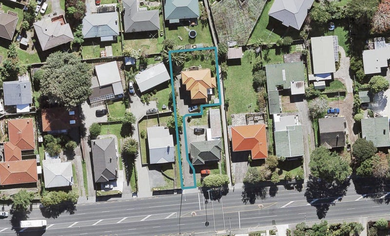 3181A Great North Road, New Lynn, Auckland - Carousel 1