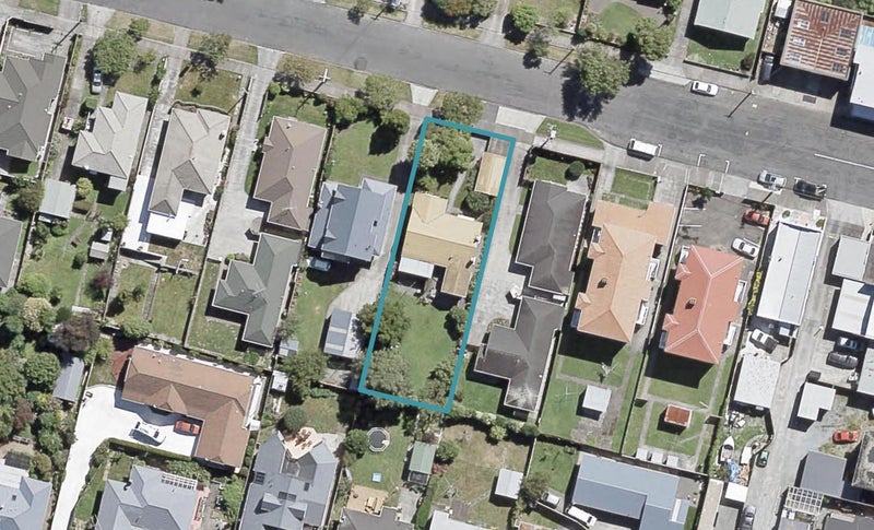 48 Porutu Street, Fairfield, Lower Hutt - Carousel 1