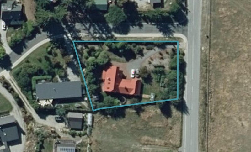 10 Muir Road, Wanaka - Carousel 1