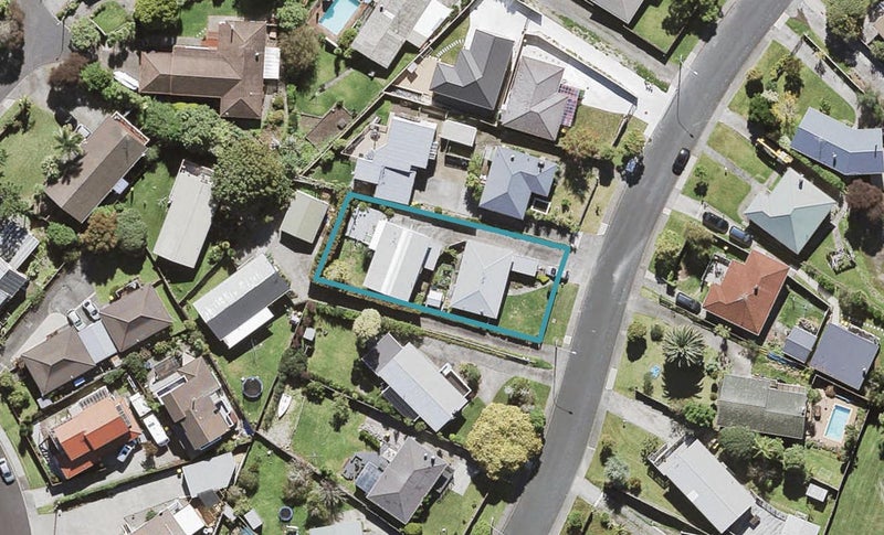 1/22 Kirby Street, Glendene, Auckland - Carousel 1