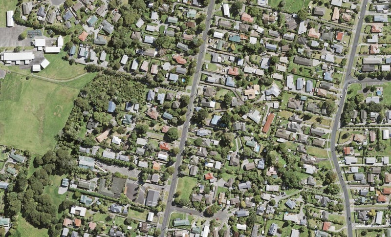 82 Woodglen Road, Glen Eden, Auckland - Carousel 1